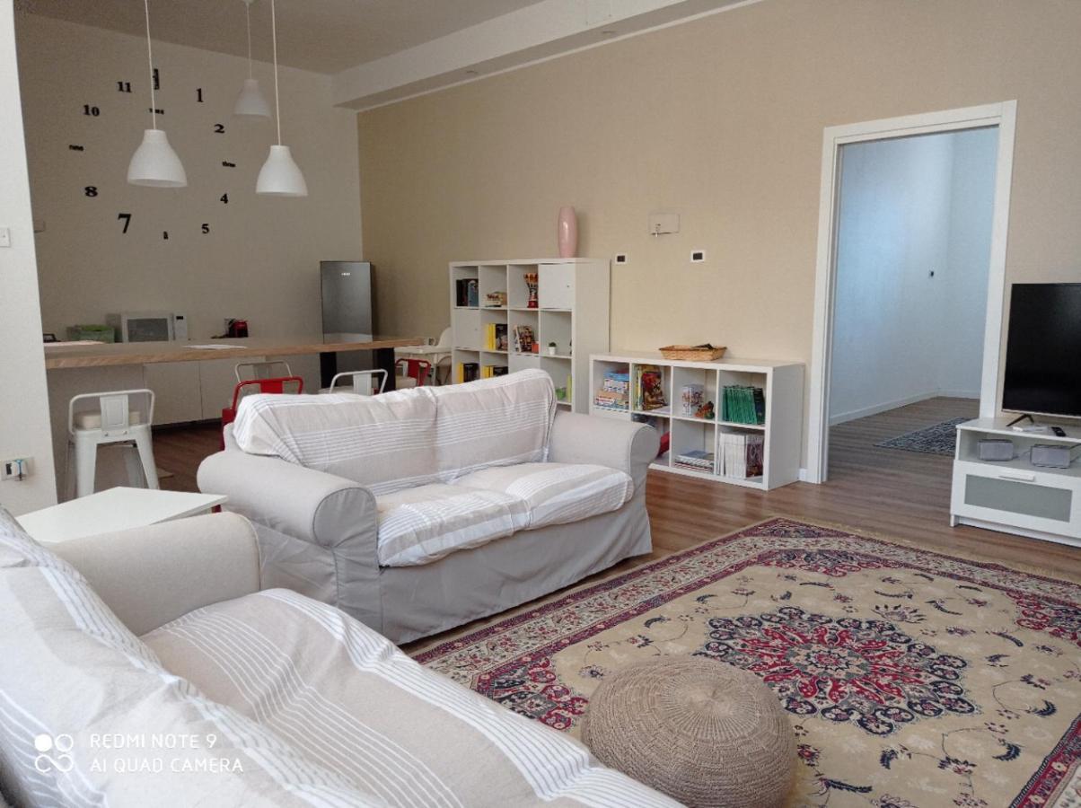 Ginny'S Room Quartu SantʼElena Exterior foto